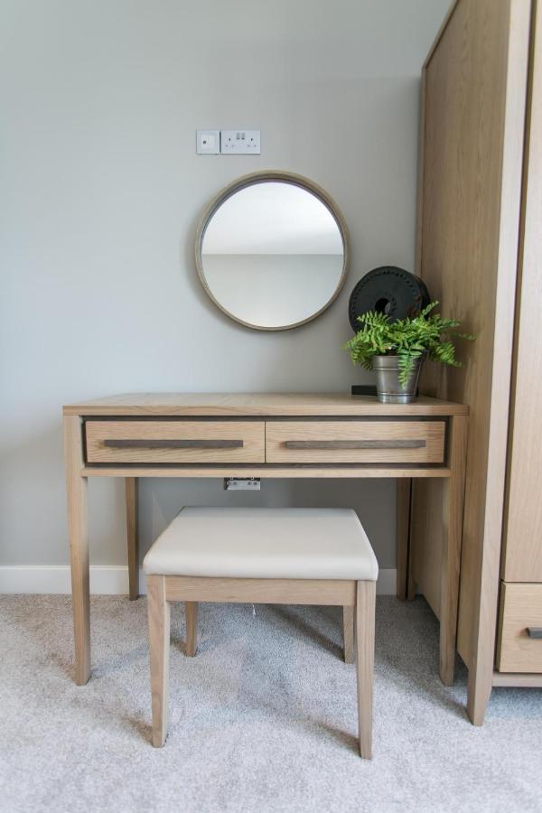 Edgewater - Bracklesham Bay Apartment East Wittering Bagian luar foto