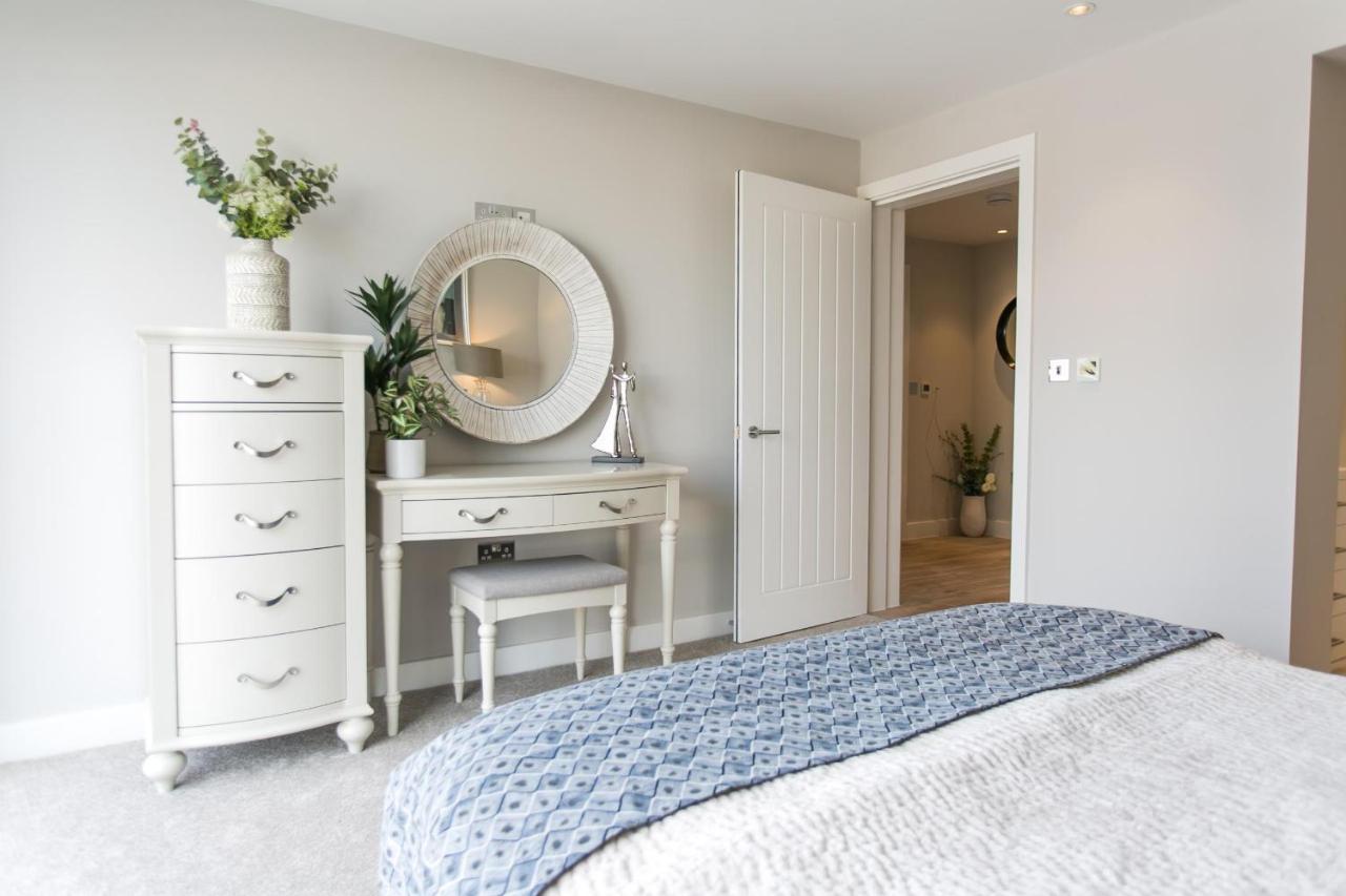 Edgewater - Bracklesham Bay Apartment East Wittering Bagian luar foto