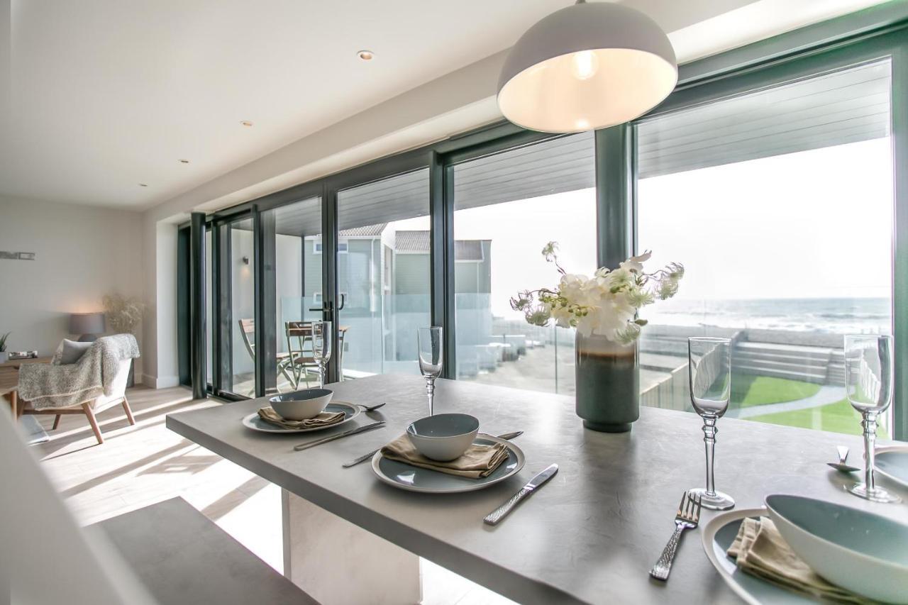 Edgewater - Bracklesham Bay Apartment East Wittering Bagian luar foto