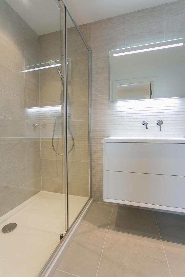 Edgewater - Bracklesham Bay Apartment East Wittering Bagian luar foto