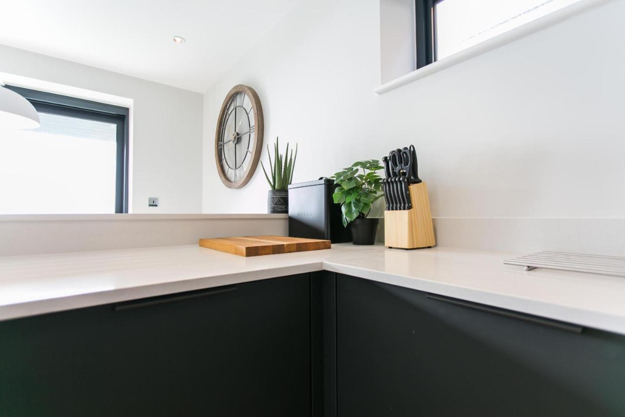 Edgewater - Bracklesham Bay Apartment East Wittering Bagian luar foto