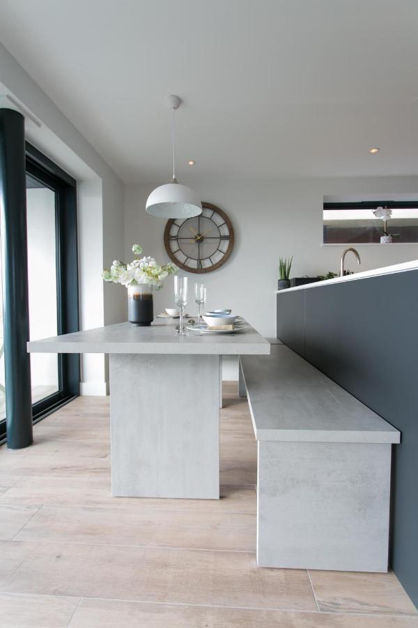 Edgewater - Bracklesham Bay Apartment East Wittering Bagian luar foto